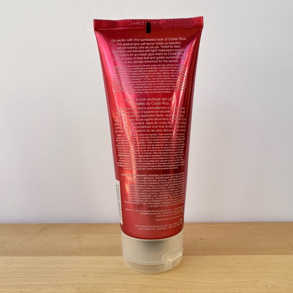 mark. COSTA RICA Instant Vacation Gradual Tan - Light/Medium Lotion - Picture 3 of 8